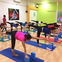 Lớp khiêu vũ, yoga